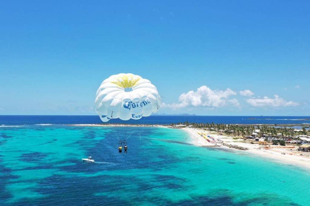 Blue Wave - 2 Bedrooms - Orient Beach! Quarter of Orleans المظهر الخارجي الصورة