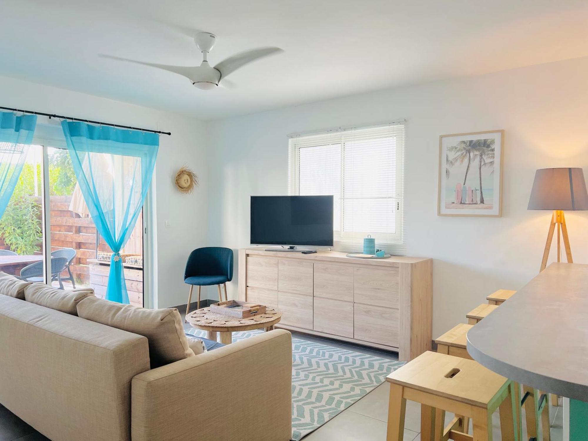 Blue Wave - 2 Bedrooms - Orient Beach! Quarter of Orleans المظهر الخارجي الصورة